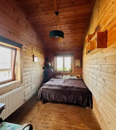 Campsite Rodinny Nedaleko Centra Prahy Horomerice